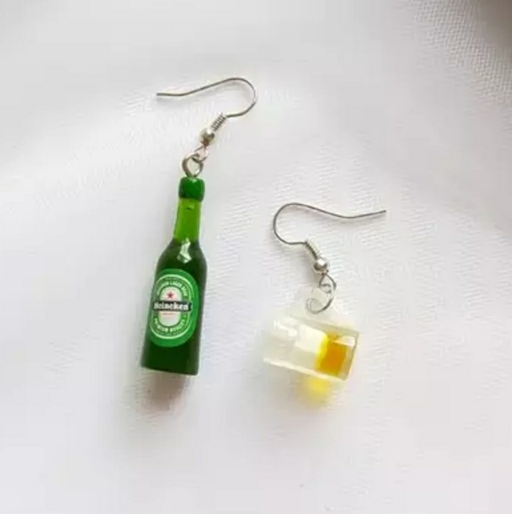 New!! Heineken & Glass Earrings - Picture 2 of 2